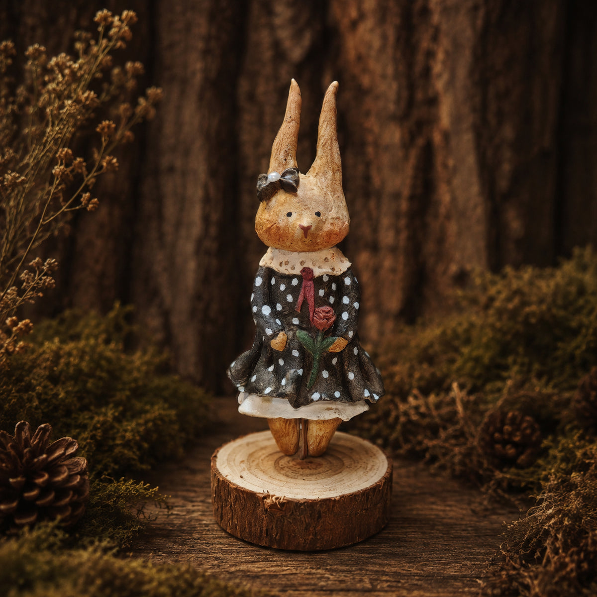 Winterwood Atelier Willowwick Family Rabbit Doll, Hand Sculpted Stone Clay Bunny Figurine with Watercolor Card, Guest Artist Tuacii