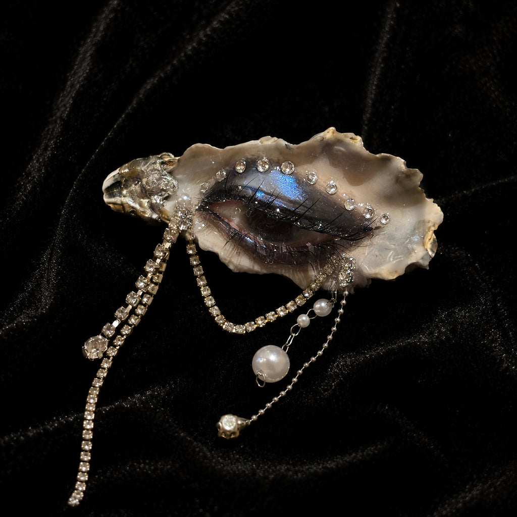 Lilith Veil: Black & White Smoky — Crystal-Draped Oyster Eye