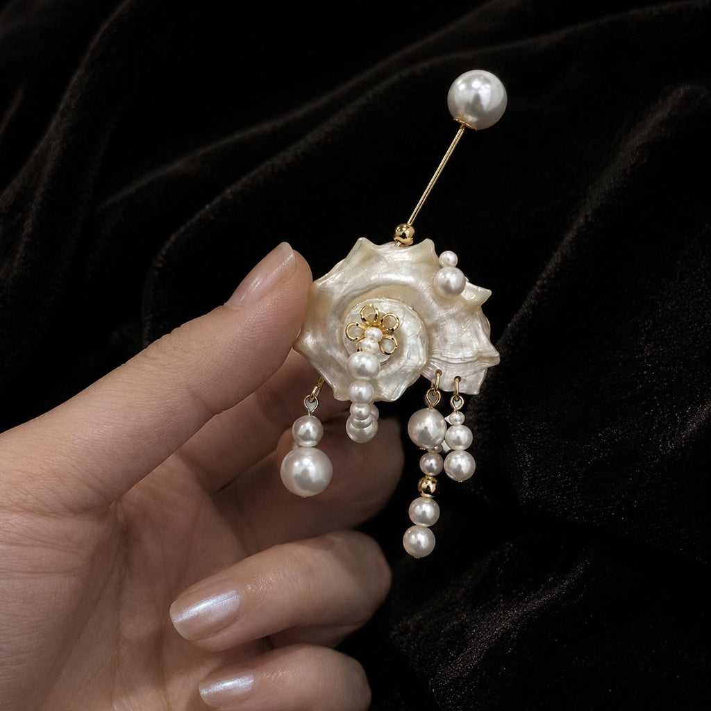 Natural Conch Shell Bridal Hair Comb — view 8
