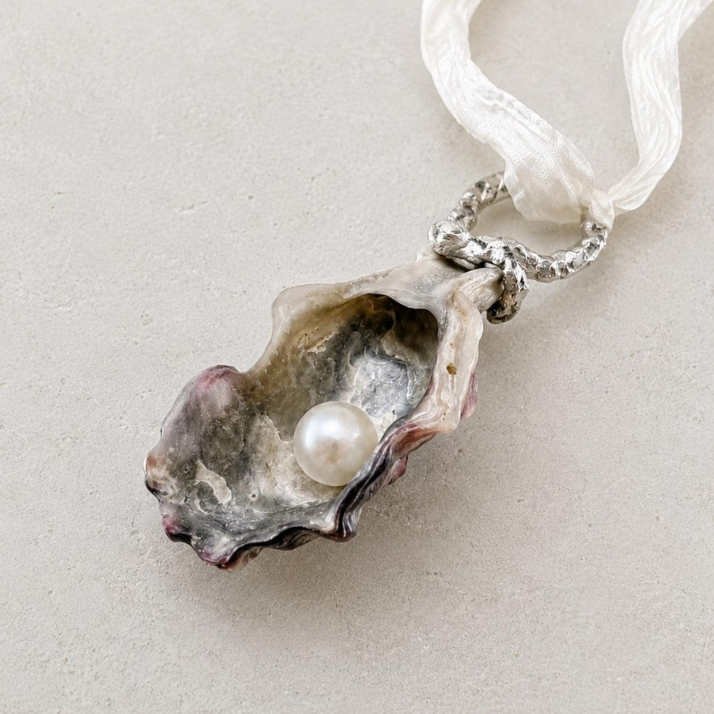 Shell Pearl Talisman — primary artwork view