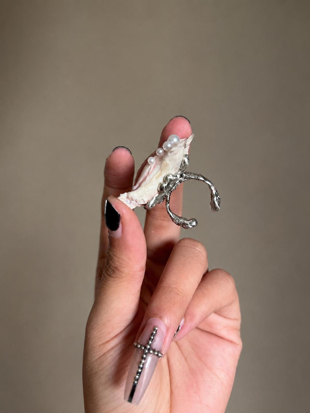 Shell Eye Statement Ring — product detail view 7
