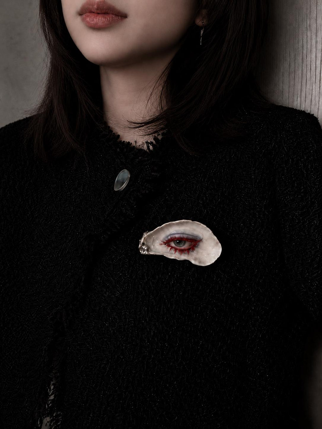 Red-Lash Oyster Eye — artwork and styling view 6